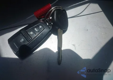 2007 Toyota Sienna Le из США, поврежденный, VIN 5TDZK23C67S023051